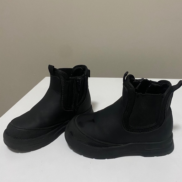 Zara Boots 💙2 for 30💙 - Picture 1 of 3